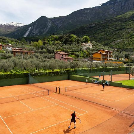 Club Hotel Olivi - Tennis Center Malcesine Esterno foto